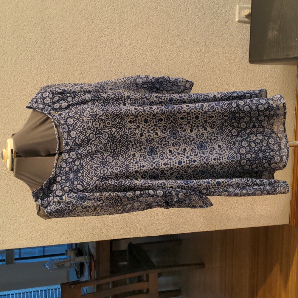 Navy & white print tunic, size S, fully lined, polyester